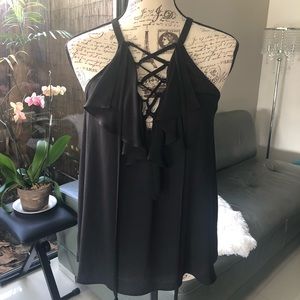 BCBG criss cross front top